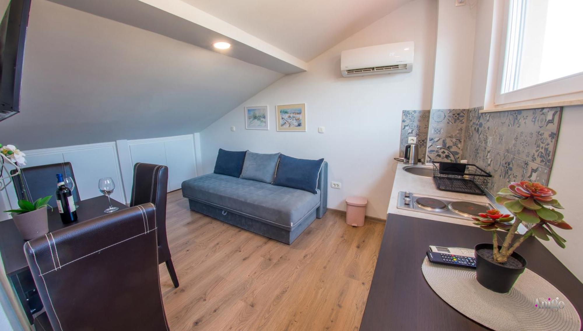 Apartments Enigma - With Private Parking 모스타르 외부 사진